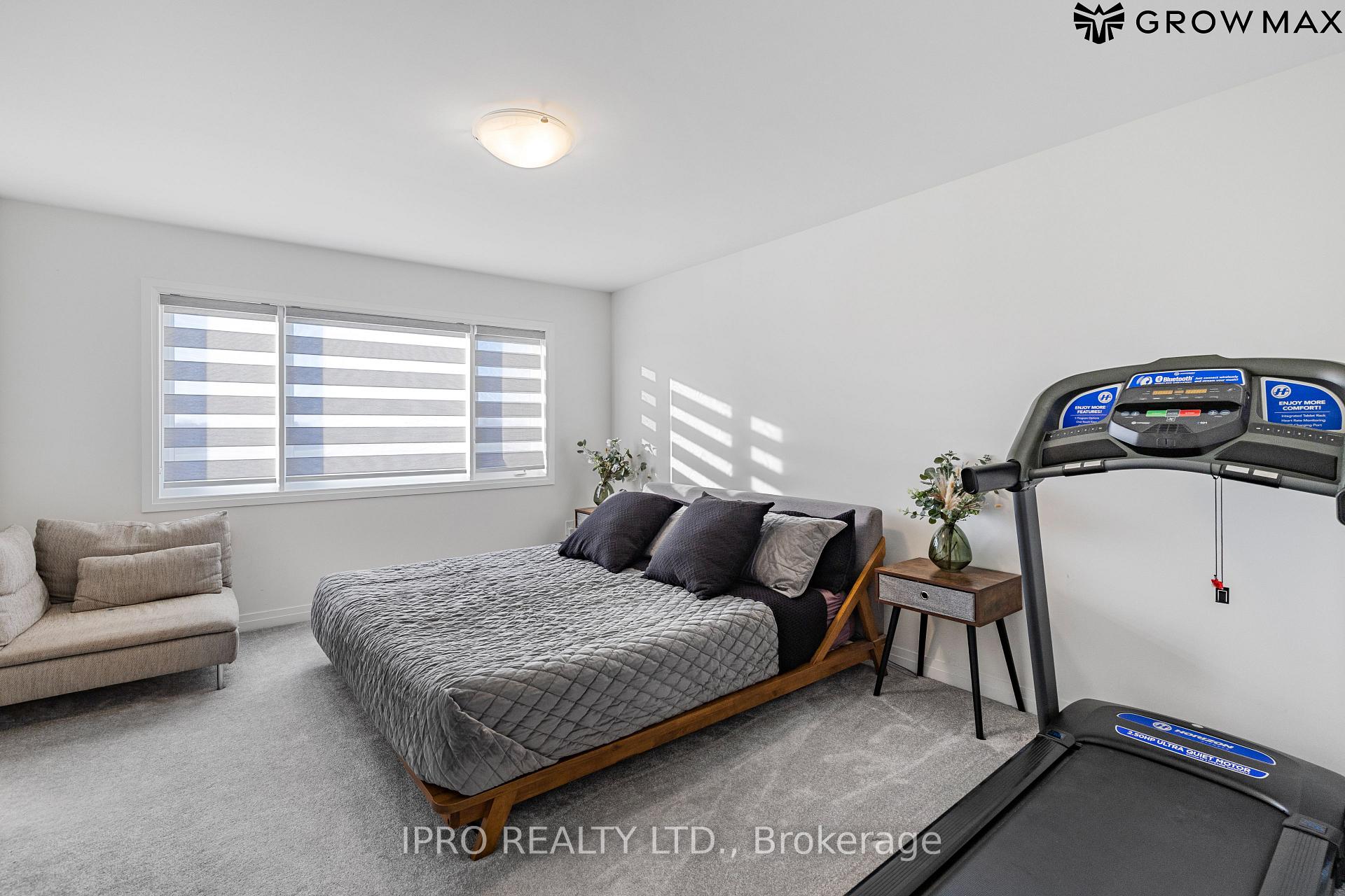 Photo 68 of 112 Freedom Crescent, Hamilton, Mount Hope — HOMEH