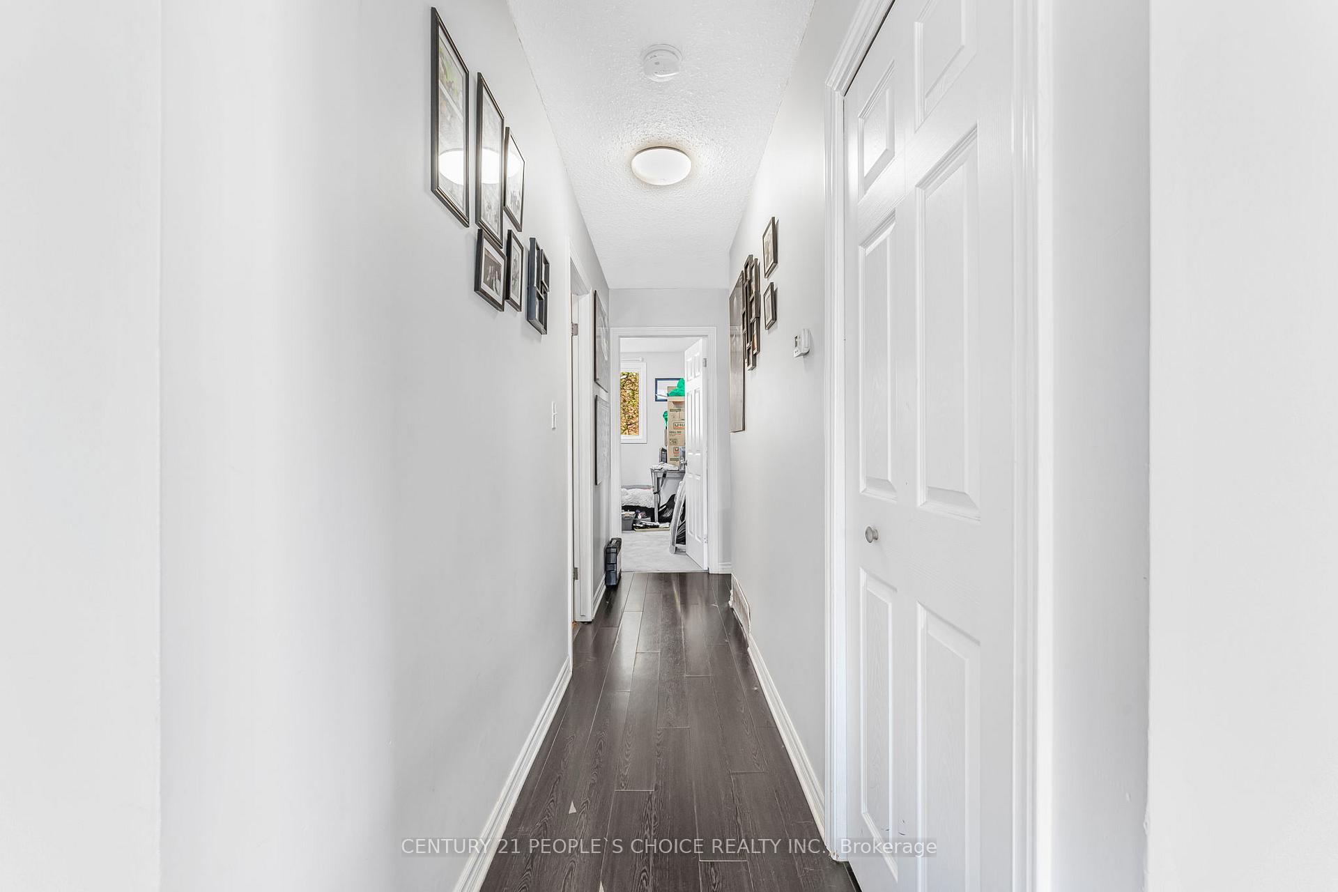 Photo 18 of 49 Hill Park Lane, St. Catharines, Fairview — HOMEH