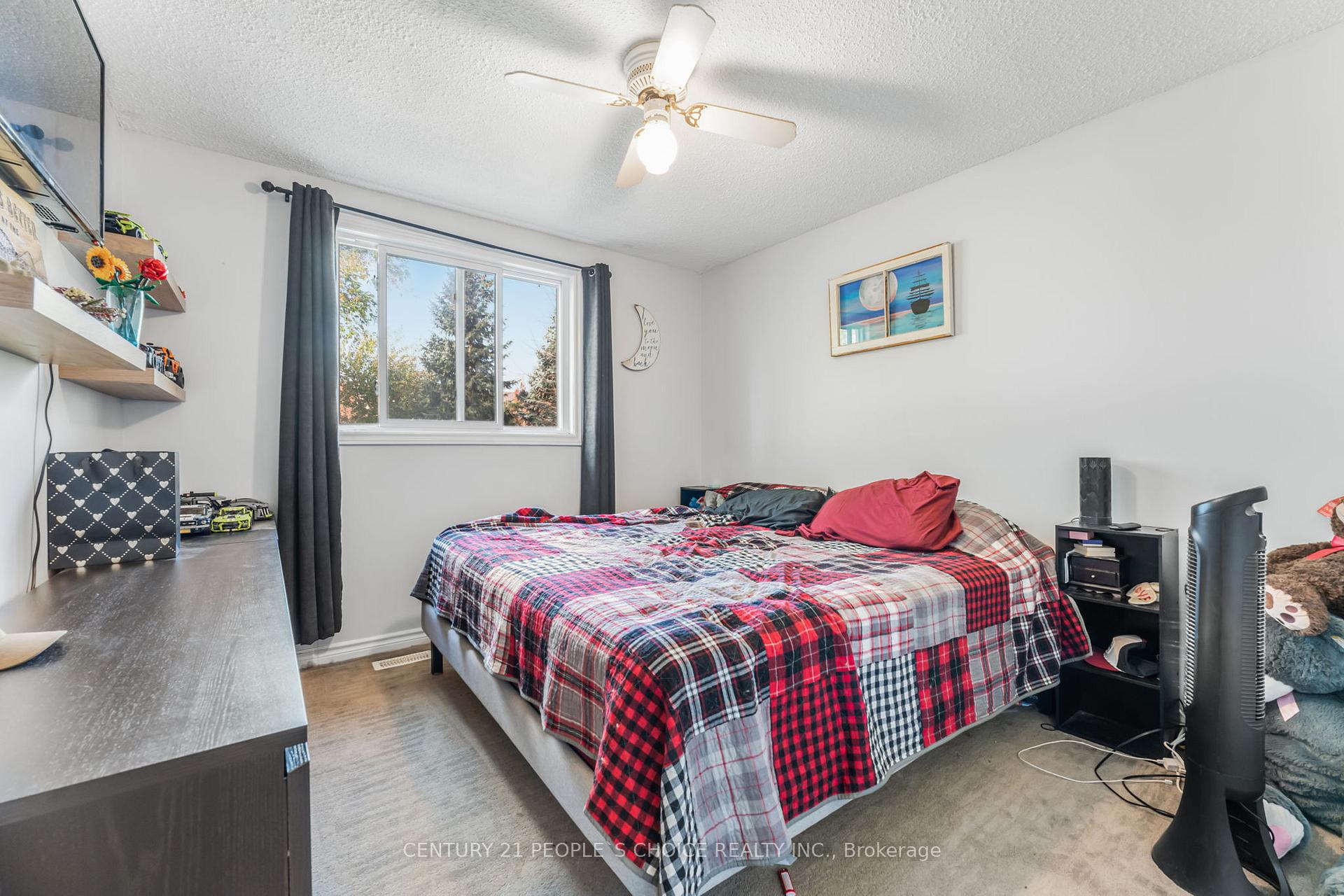 Photo 20 of 49 Hill Park Lane, St. Catharines, Fairview — HOMEH