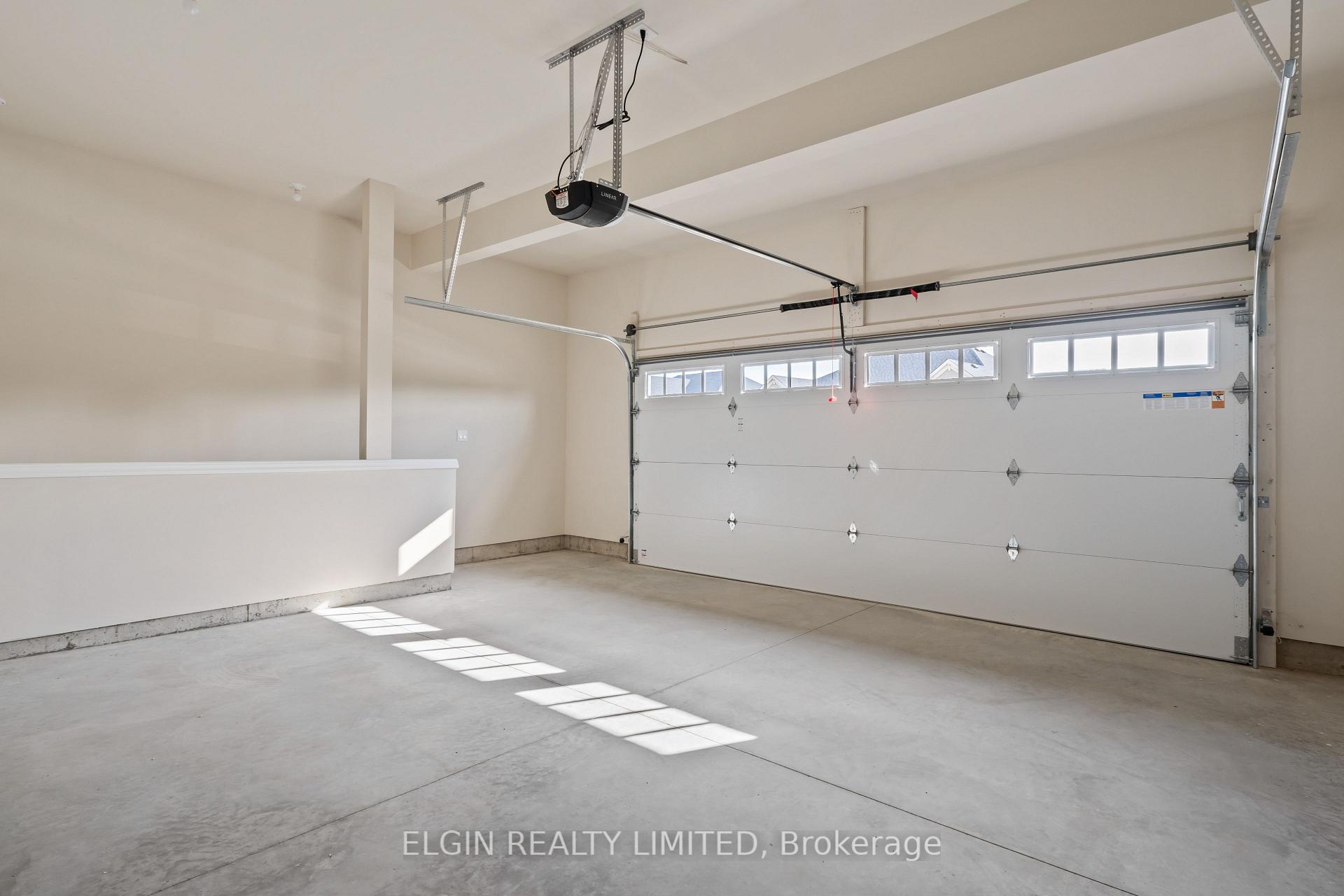 Photo 57 of 39 Dunning Way, St. Thomas — HOMEH