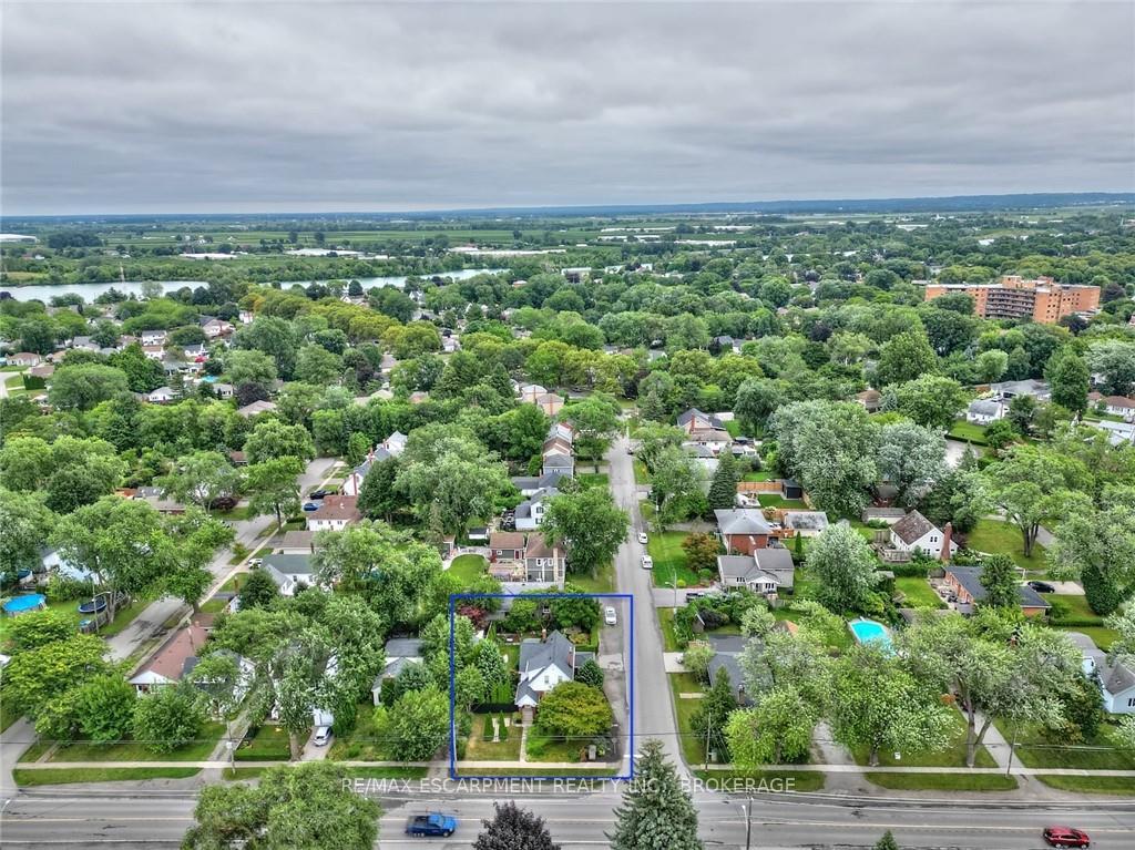 Photo 43 of 676 Niagara Street, St. Catharines, Bunting/Linwell — HOMEH