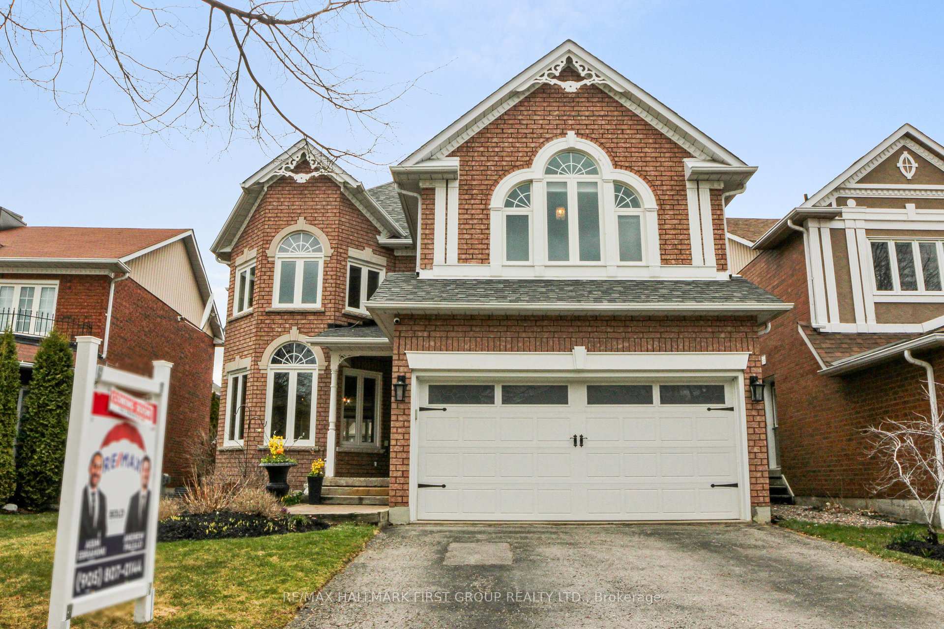Photo 2 of 65 Mortimer Crescent, Ajax, Central West — HOMEH