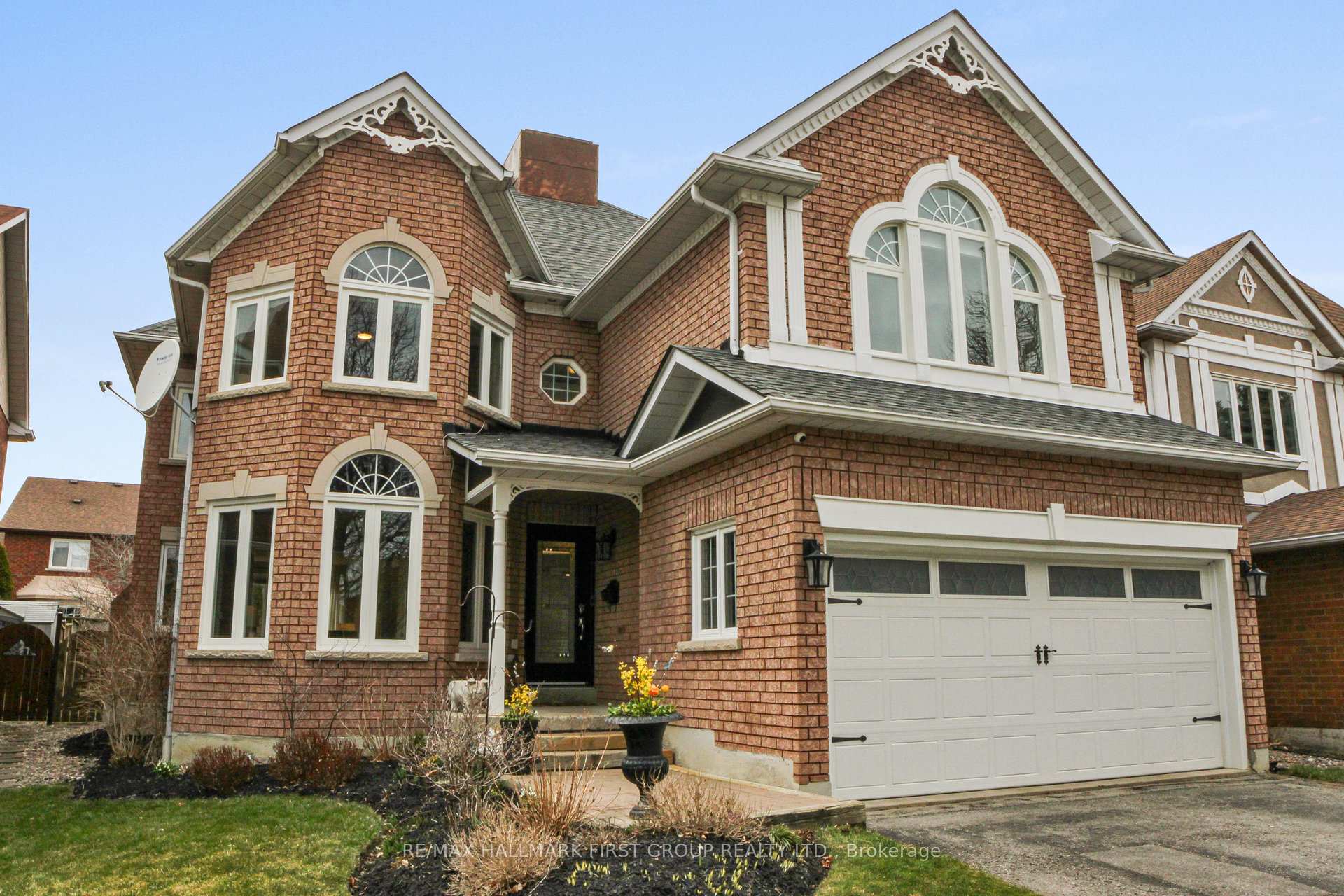 Photo 3 of 65 Mortimer Crescent, Ajax, Central West — HOMEH
