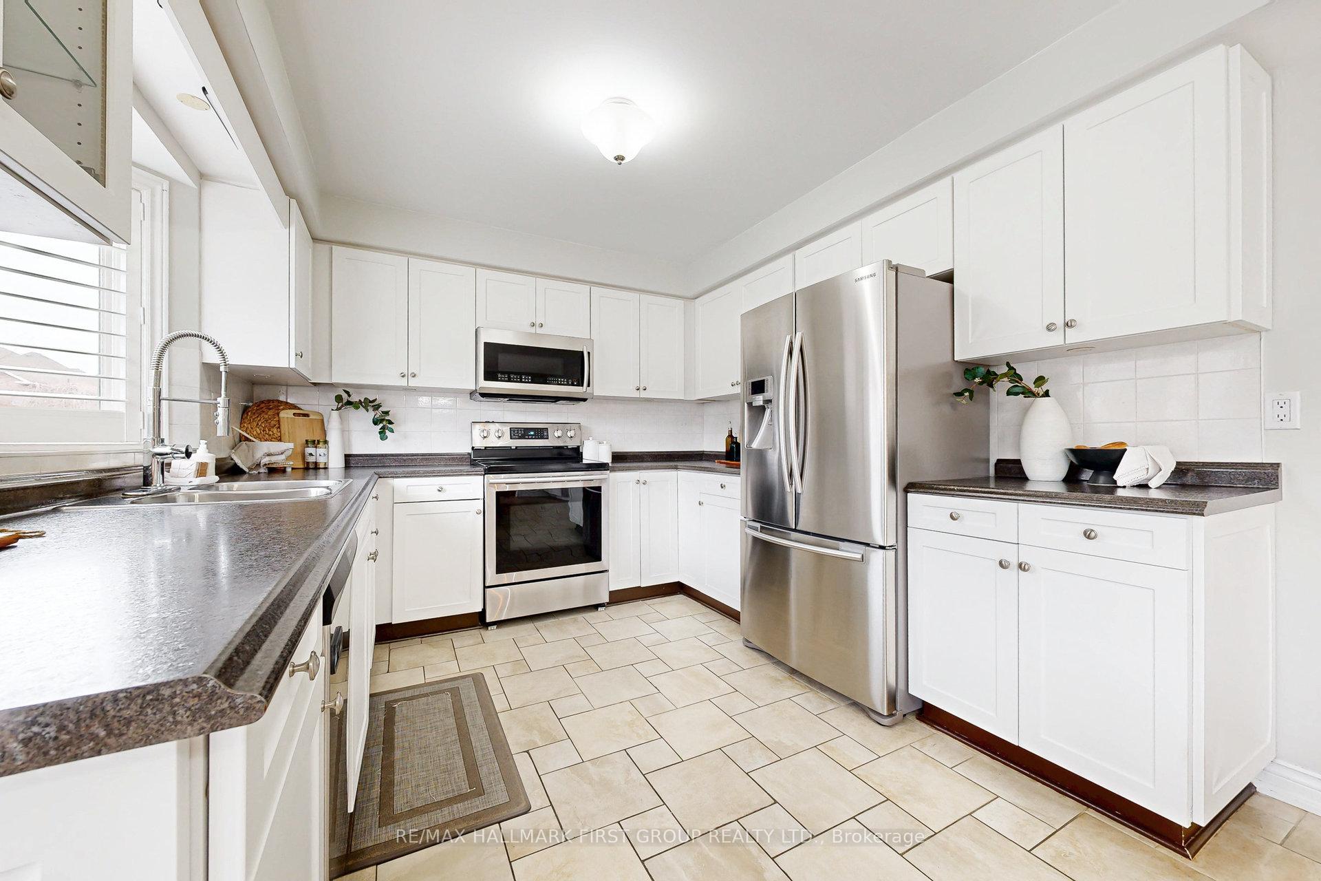 Photo 18 of 65 Mortimer Crescent, Ajax, Central West — HOMEH