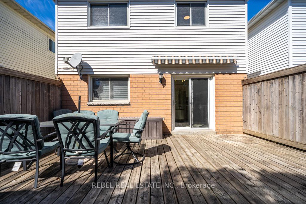 Photo 34 of 15 John Walter Crescent, Clarington, Courtice — HOMEH