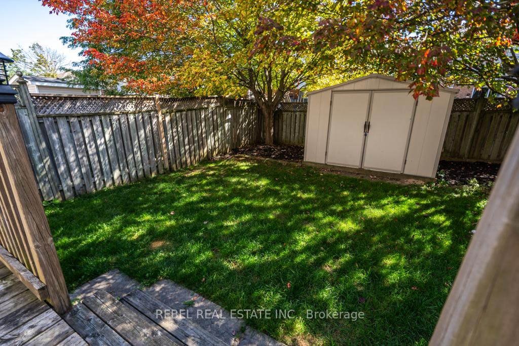 Photo 35 of 15 John Walter Crescent, Clarington, Courtice — HOMEH