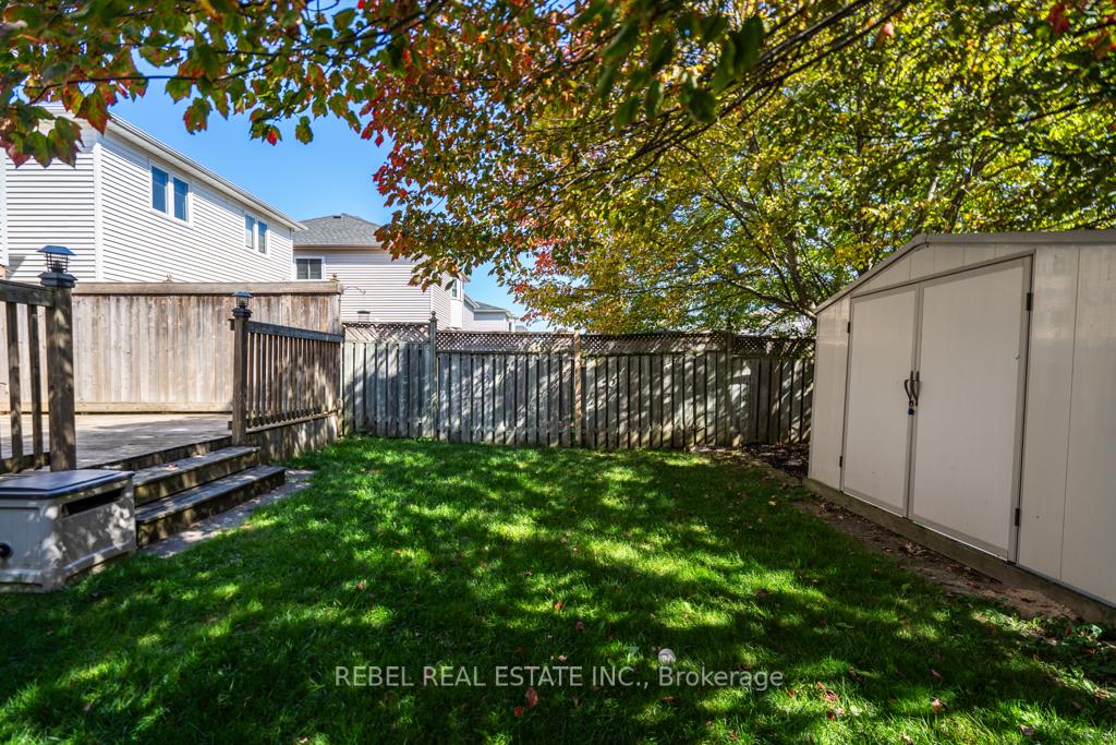 Photo 38 of 15 John Walter Crescent, Clarington, Courtice — HOMEH