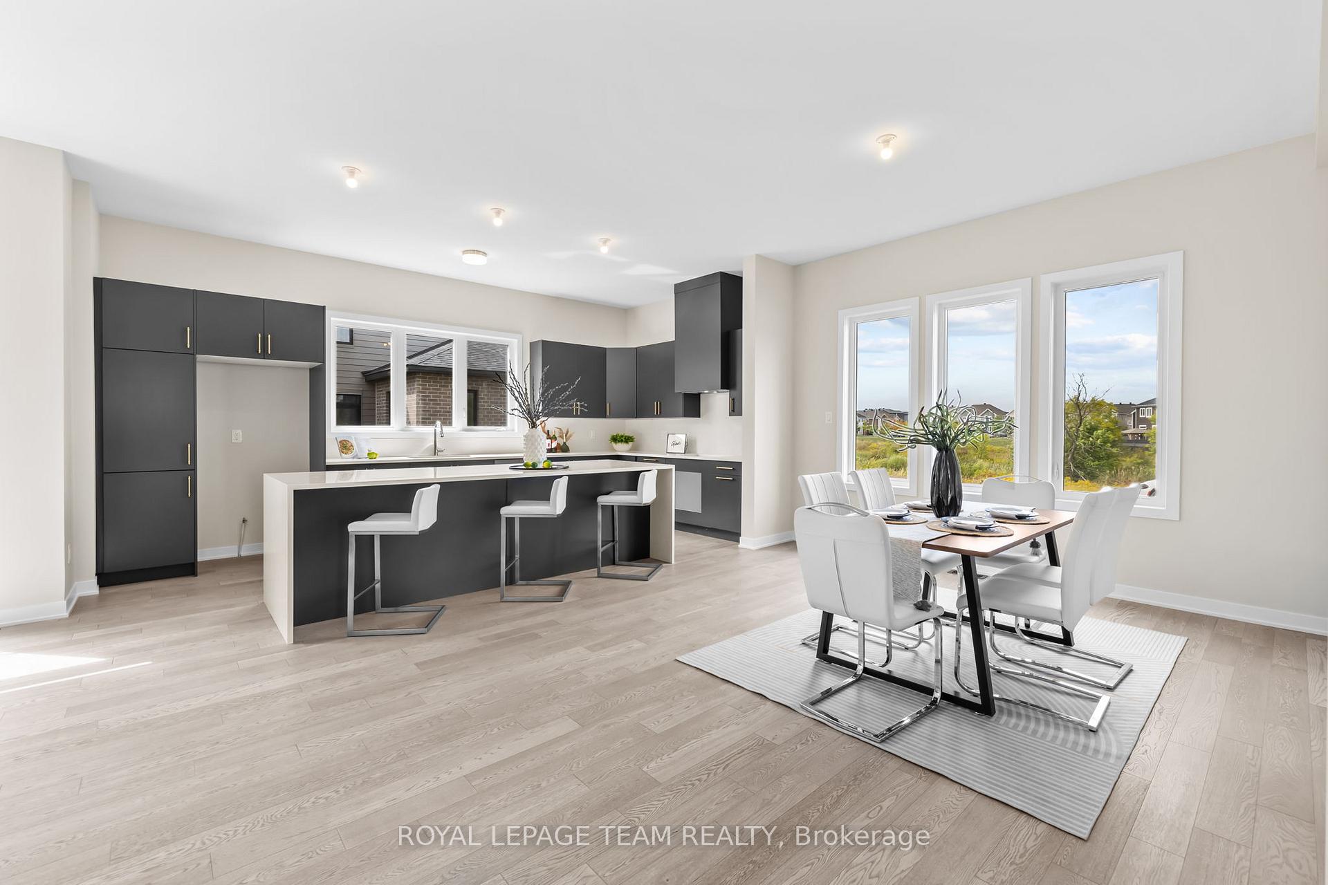 Photo 4 of 407 Euphoria Crescent, Ottawa, Barrhaven - Heritage Park — HOMEH