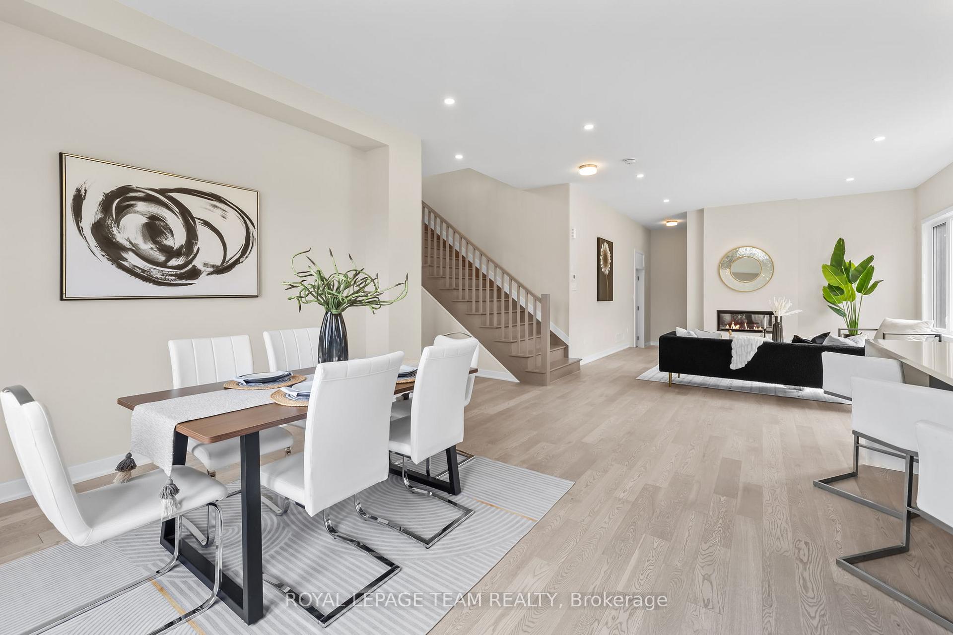 Photo 8 of 407 Euphoria Crescent, Ottawa, Barrhaven - Heritage Park — HOMEH