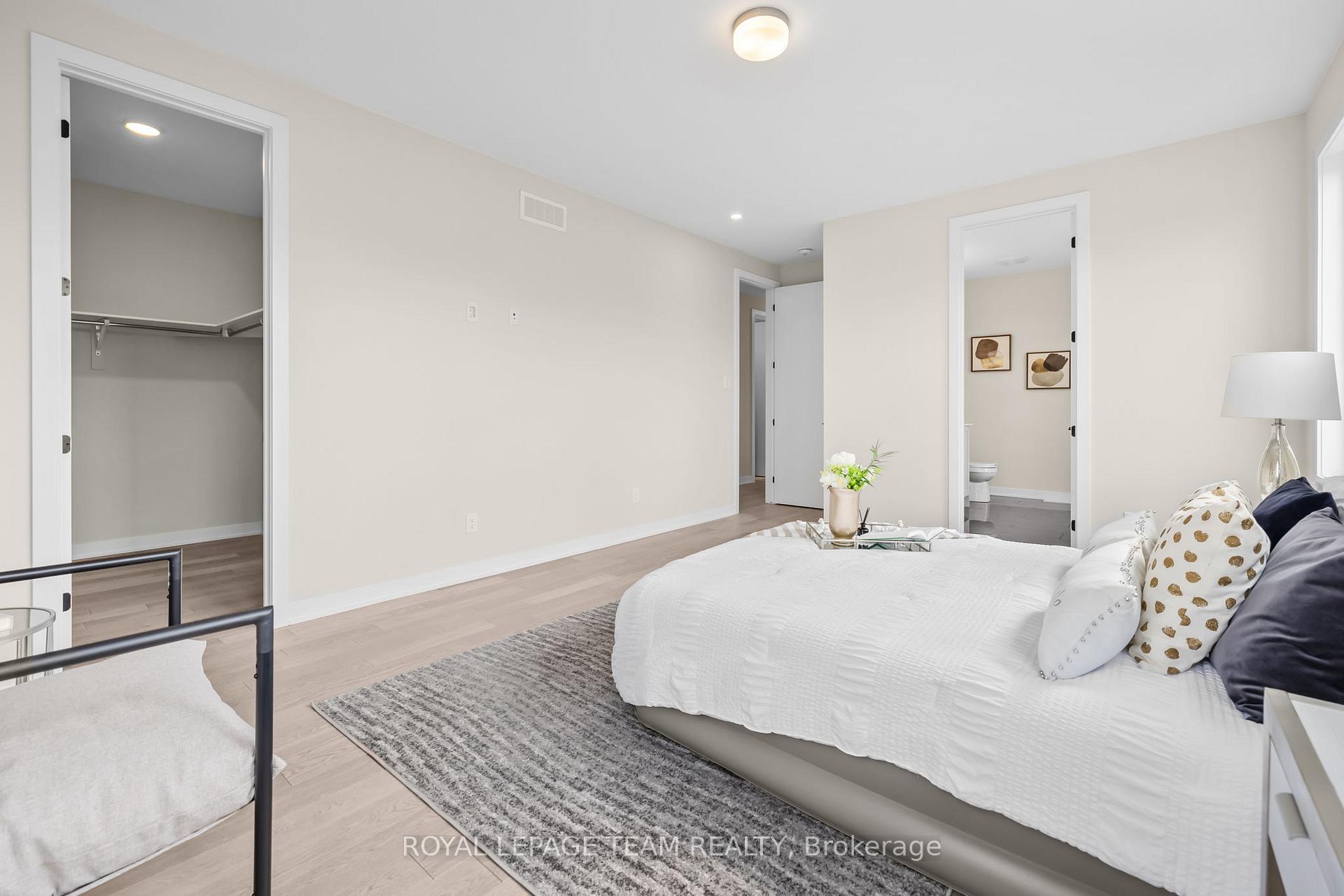 Photo 17 of 407 Euphoria Crescent, Ottawa, Barrhaven - Heritage Park — HOMEH