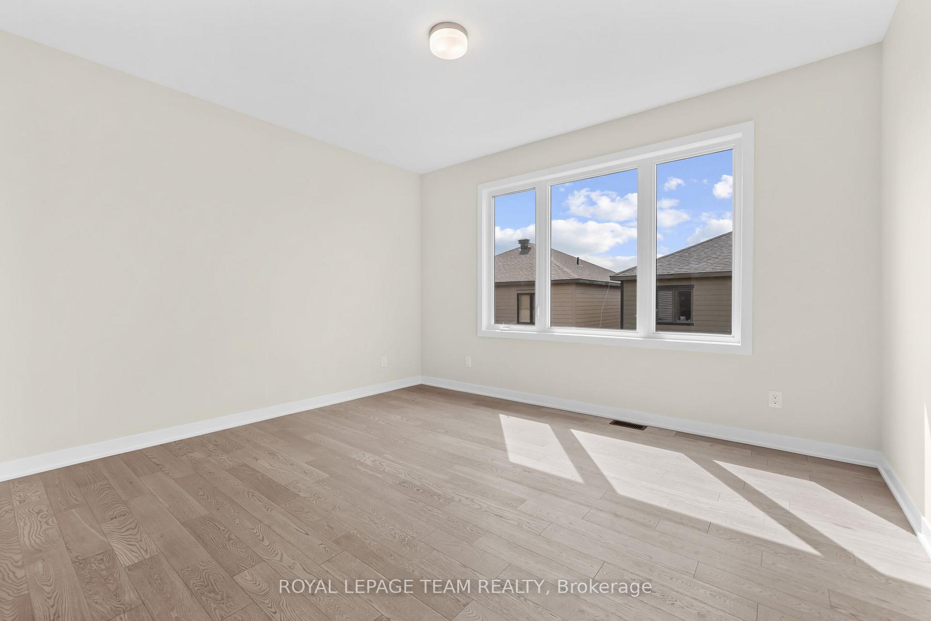 Photo 26 of 407 Euphoria Crescent, Ottawa, Barrhaven - Heritage Park — HOMEH