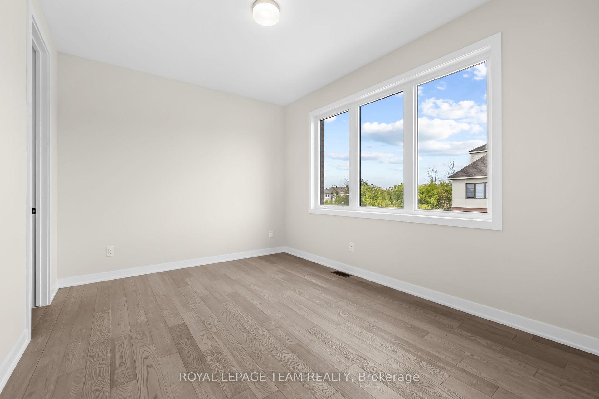 Photo 27 of 407 Euphoria Crescent, Ottawa, Barrhaven - Heritage Park — HOMEH