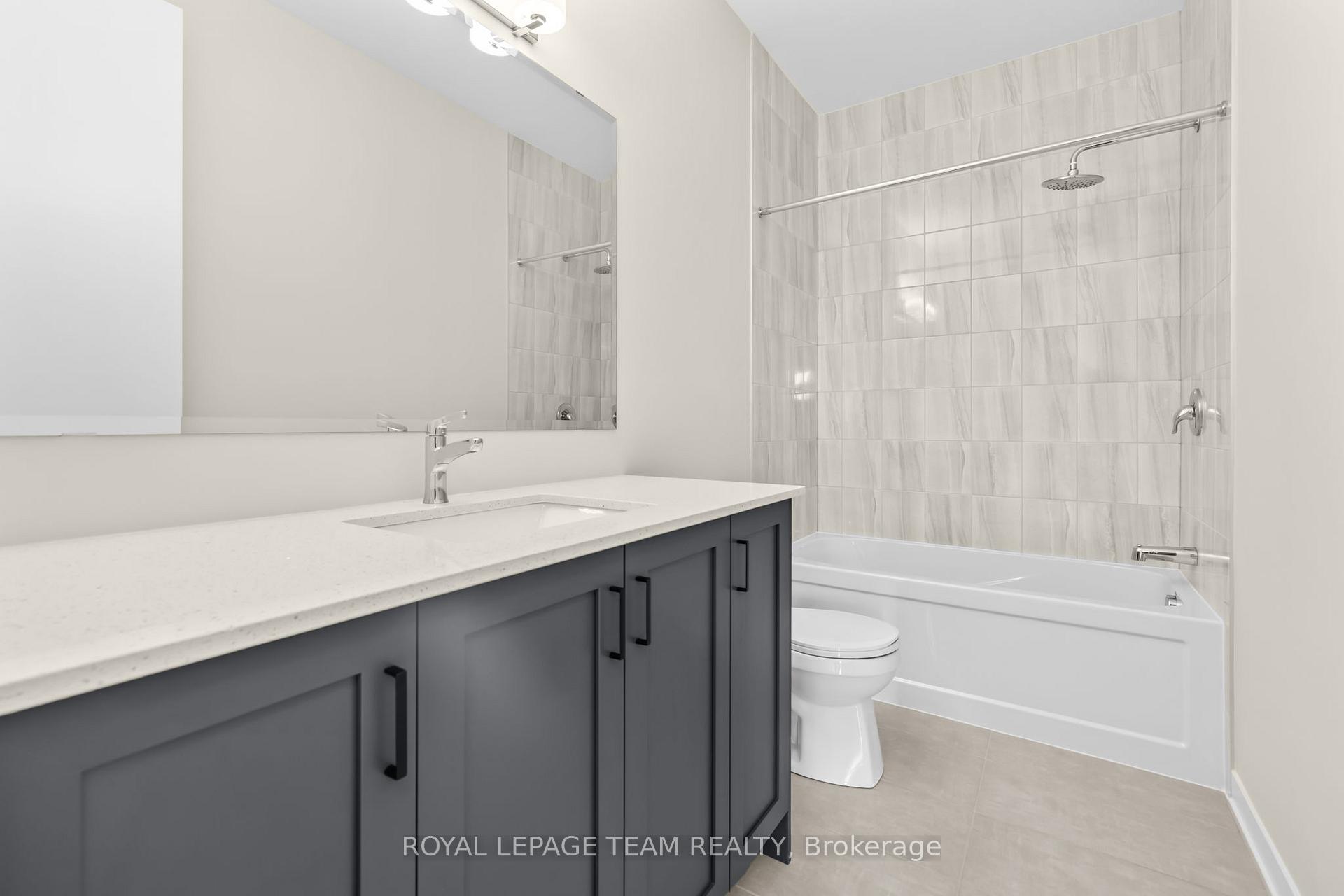 Photo 33 of 407 Euphoria Crescent, Ottawa, Barrhaven - Heritage Park — HOMEH