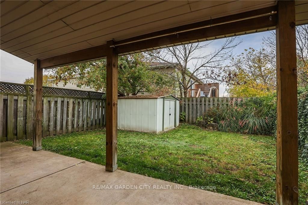 Photo 32 of 12 Hillview Road N, St. Catharines, Western Hill — HOMEH