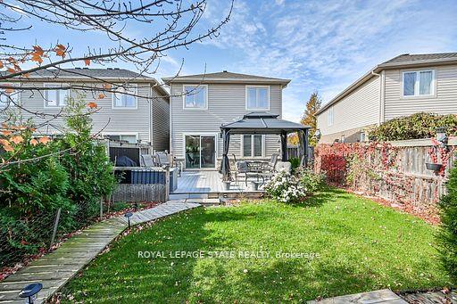 Photo 2 of 250 Fall Fair Way, Hamilton, Binbrook — HOMEH