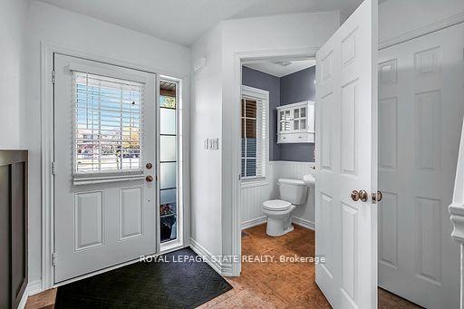 Photo 4 of 250 Fall Fair Way, Hamilton, Binbrook — HOMEH