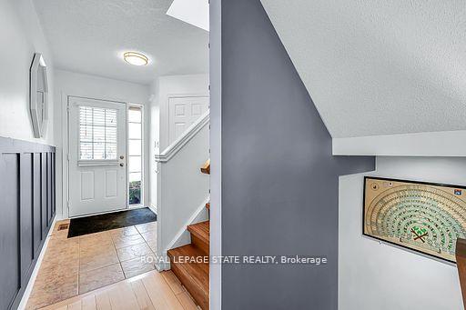 Photo 16 of 250 Fall Fair Way, Hamilton, Binbrook — HOMEH