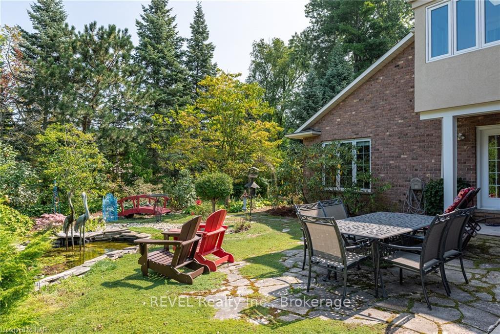 Photo 51 of 10 Watersedge Circle, St. Catharines, Lakeshore — HOMEH