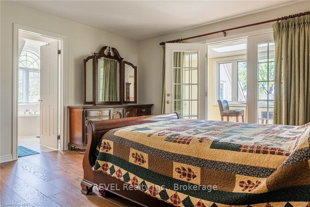 Photo 60 of 10 Watersedge Circle, St. Catharines, Lakeshore — HOMEH