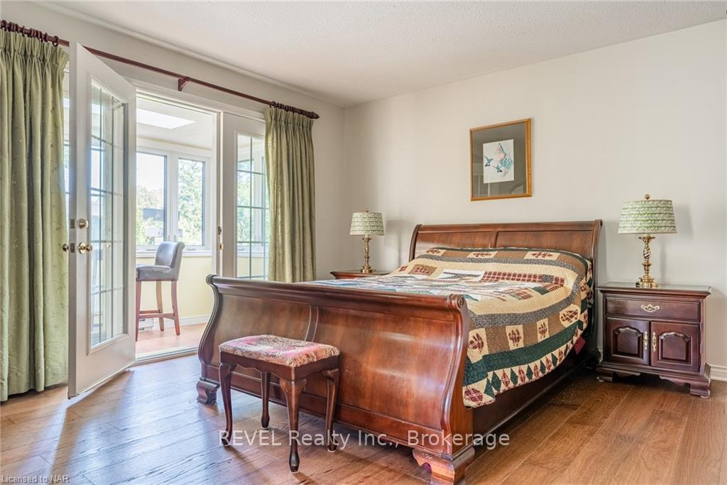 Photo 61 of 10 Watersedge Circle, St. Catharines, Lakeshore — HOMEH