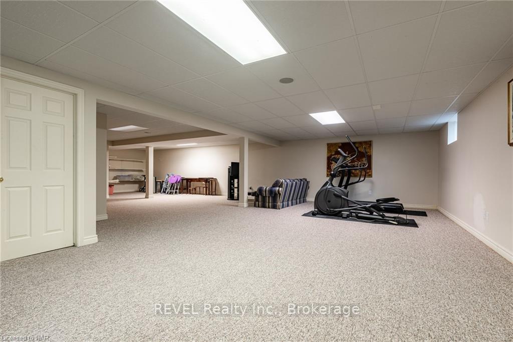 Photo 69 of 10 Watersedge Circle, St. Catharines, Lakeshore — HOMEH