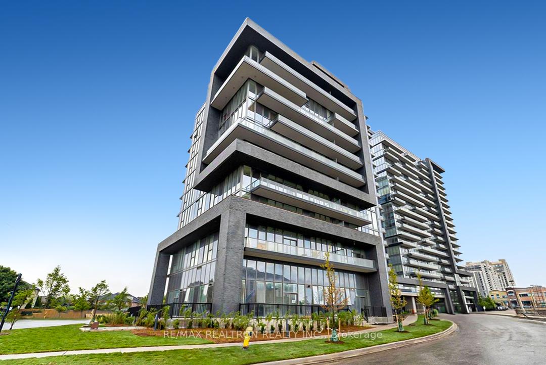 Front of Unit 208, 10 Gatineau Drive