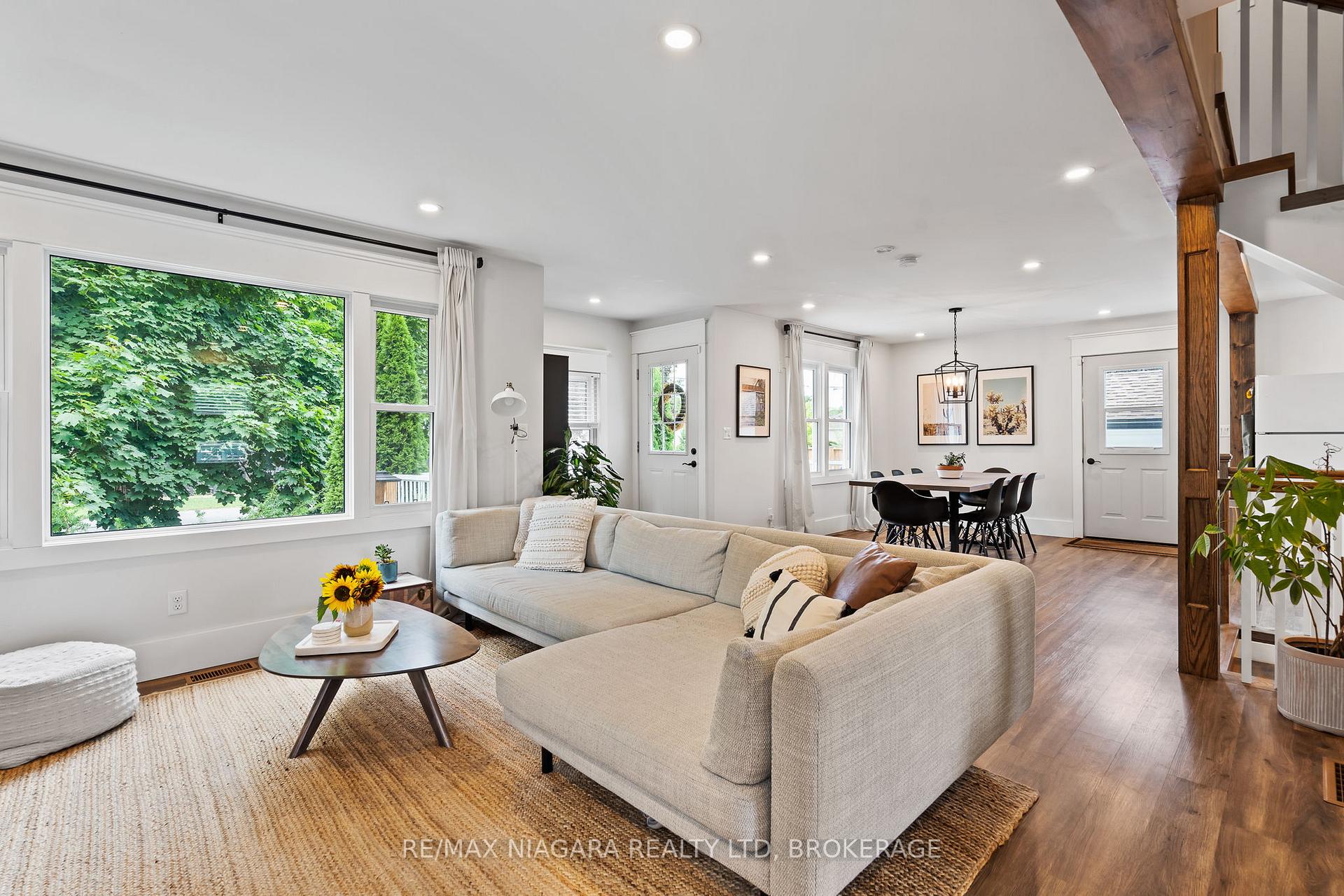 Photo 9 of 2 Nickerson Avenue N, St. Catharines, Vine/Linwell — HOMEH