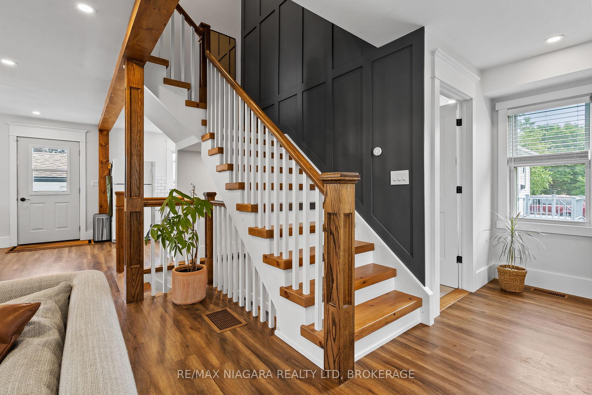 Photo 10 of 2 Nickerson Avenue N, St. Catharines, Vine/Linwell — HOMEH