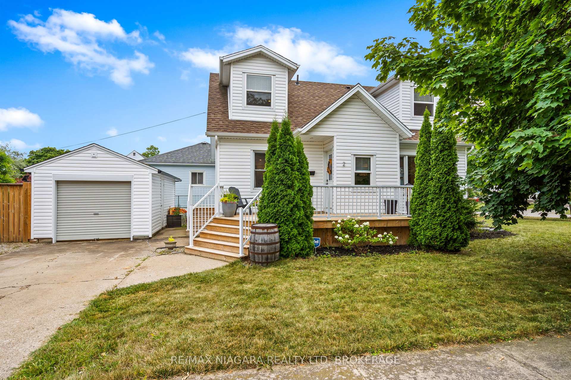 Photo 26 of 2 Nickerson Avenue N, St. Catharines, Vine/Linwell — HOMEH