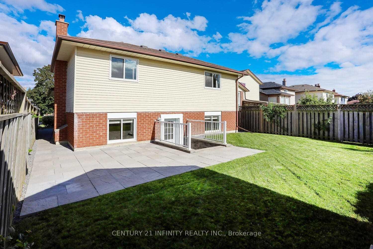 Photo 1 of 66 Birchfield Drive, Clarington, Courtice — HOMEH