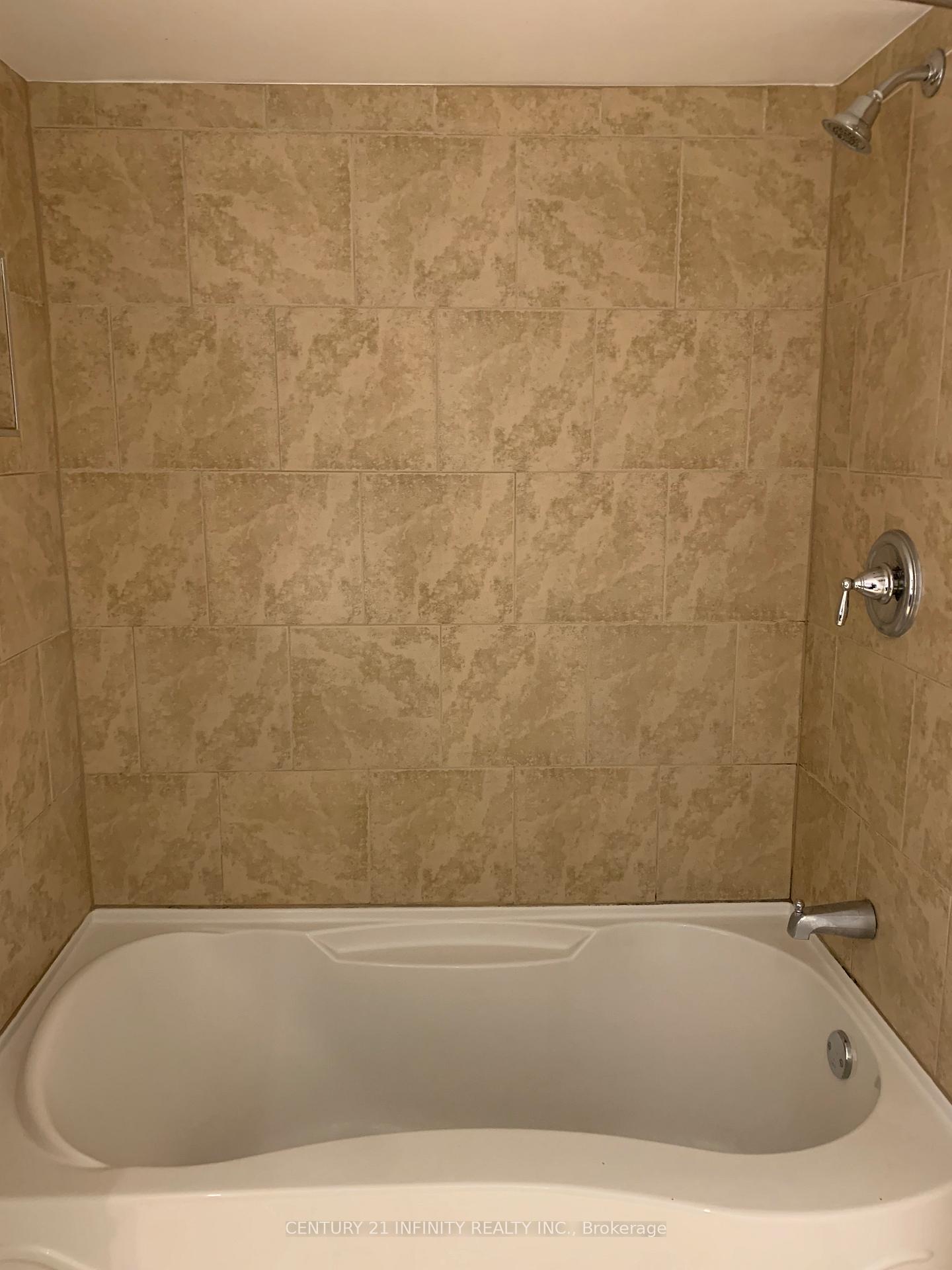 Photo 11 of 66 Birchfield Drive, Clarington, Courtice — HOMEH