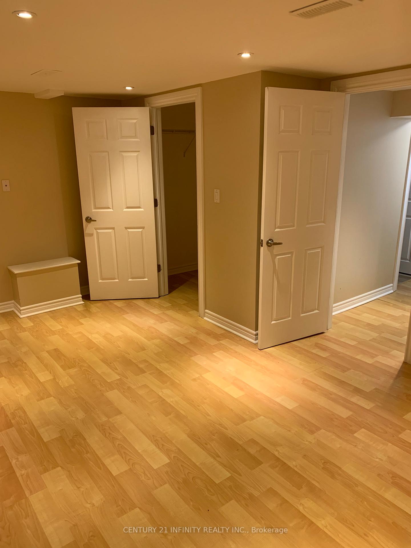 Photo 14 of 66 Birchfield Drive, Clarington, Courtice — HOMEH