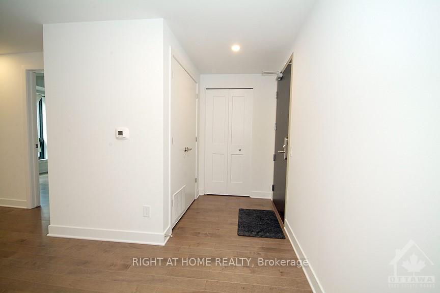Photo 3 of Unit 601, 180 George Street, Ottawa, Lower Town/Byward Market — HOMEH