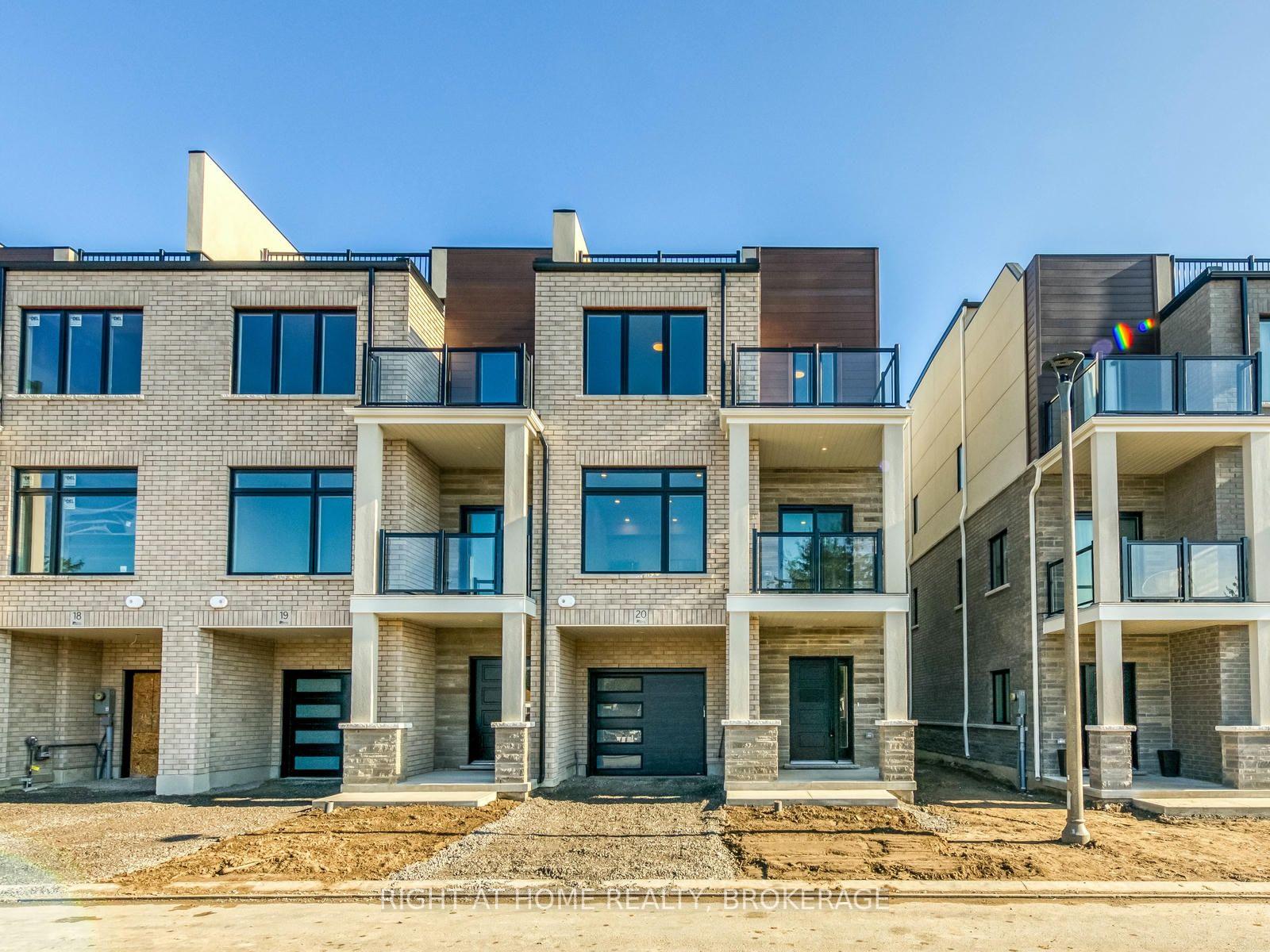 Photo 1 of 20 Fernridge Common, St. Catharines, Carlton/Bunting — HOMEH