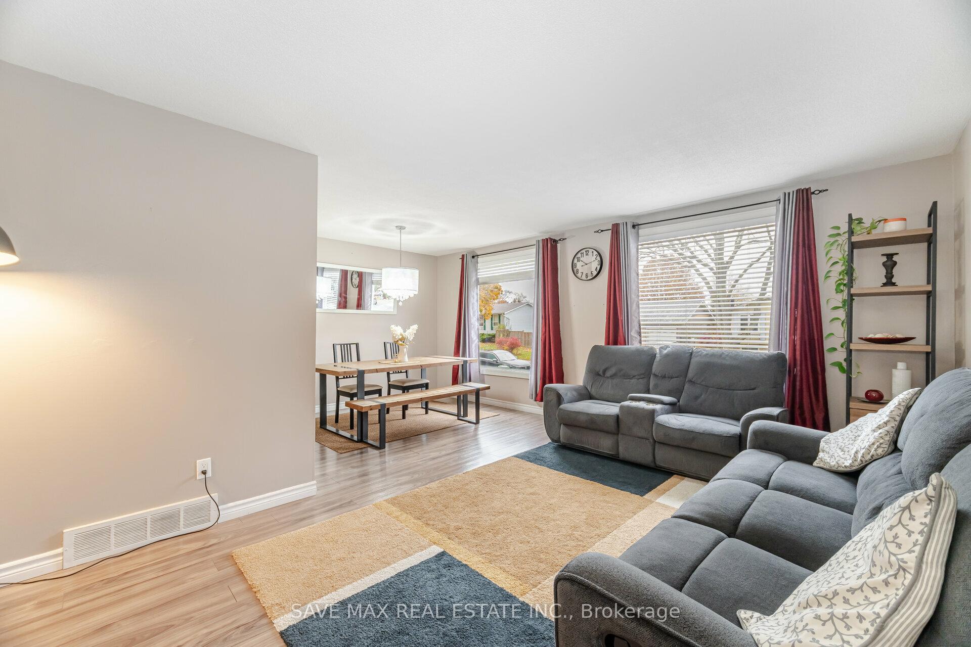 Photo 4 of 193 Wendover Drive, Hamilton, Fessenden — HOMEH