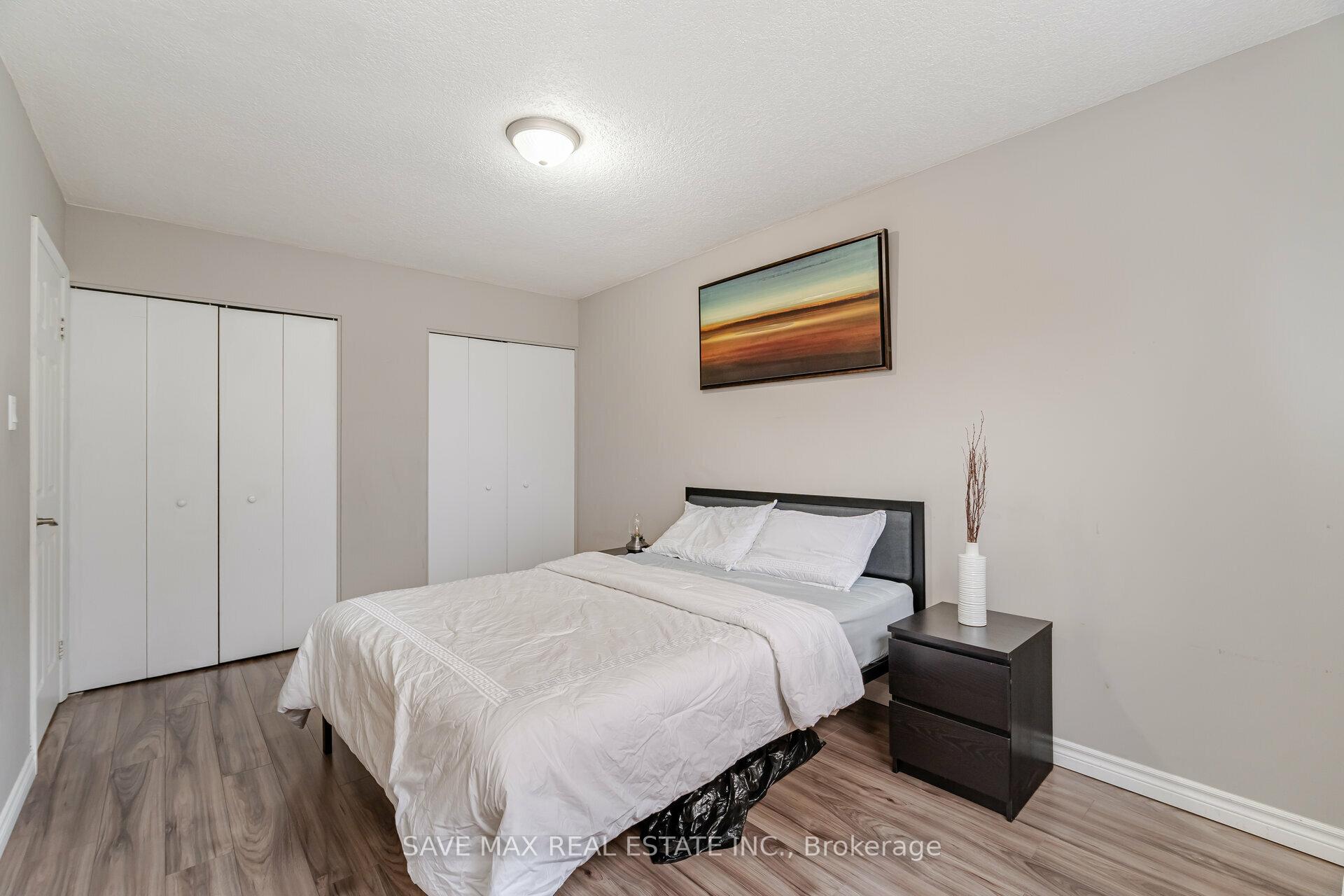 Photo 13 of 193 Wendover Drive, Hamilton, Fessenden — HOMEH