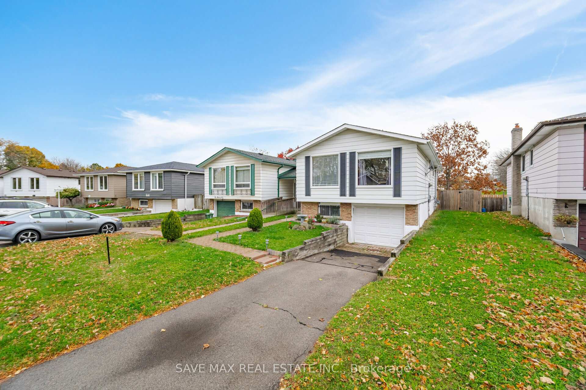 Photo 31 of 193 Wendover Drive, Hamilton, Fessenden — HOMEH