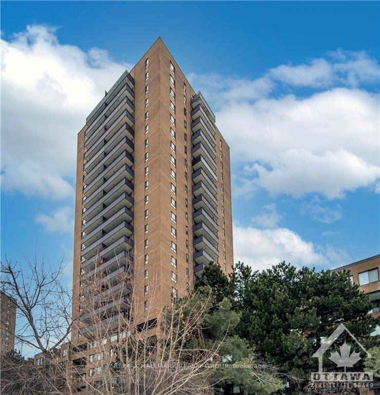 Photo 1 of Unit 649, 515 St Laurent Boulevard, Ottawa, Viscount Alexander Park — HOMEH