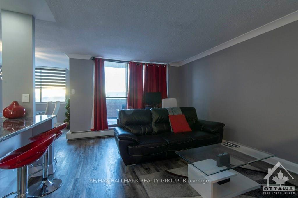 Photo 4 of Unit 649, 515 St Laurent Boulevard, Ottawa, Viscount Alexander Park — HOMEH