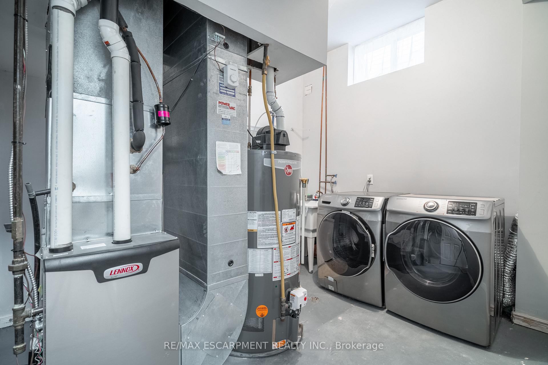 Photo 66 of 128 Riley Street, Hamilton, Waterdown — HOMEH