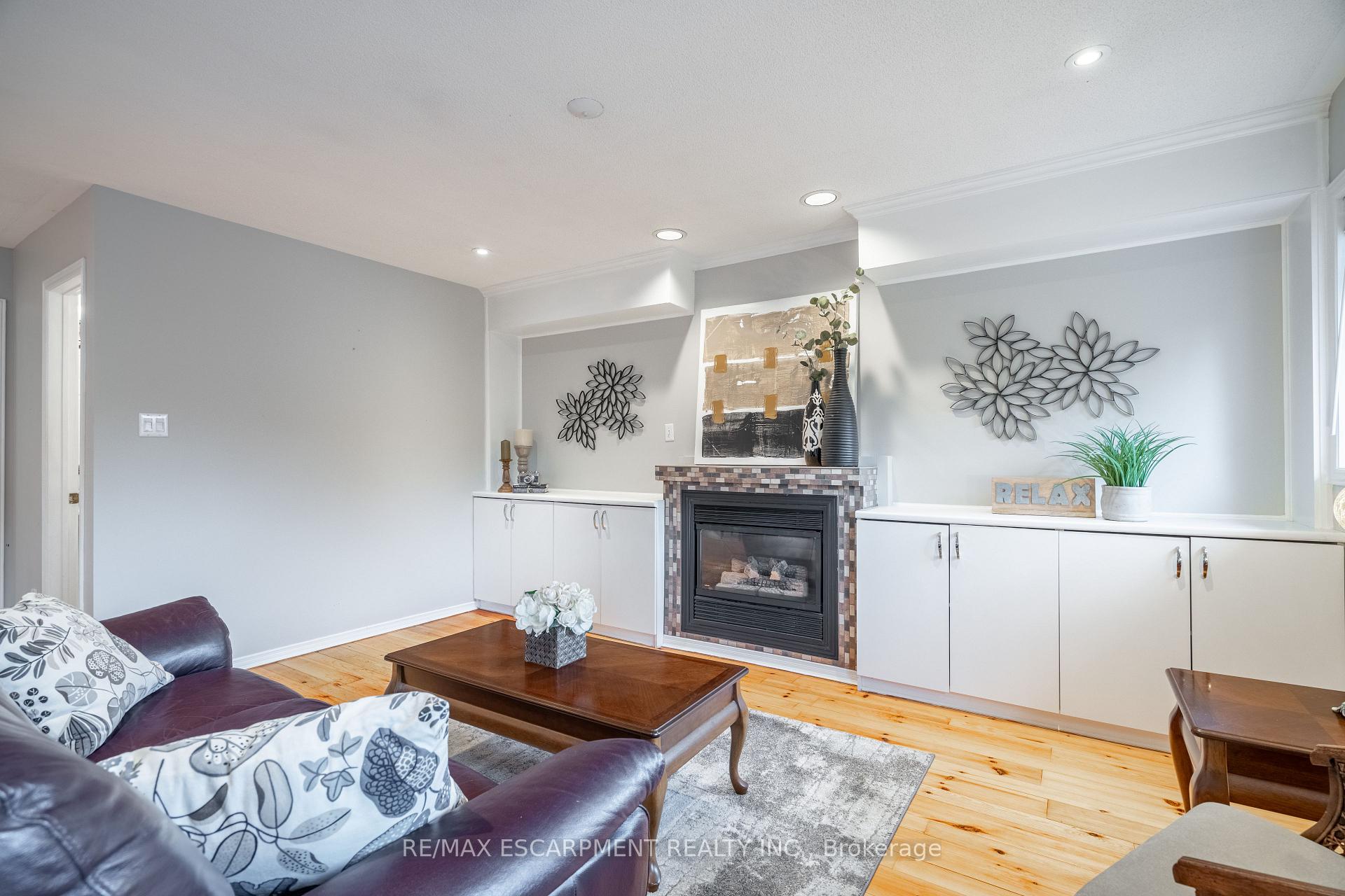 Photo 34 of 128 Riley Street, Hamilton, Waterdown — HOMEH
