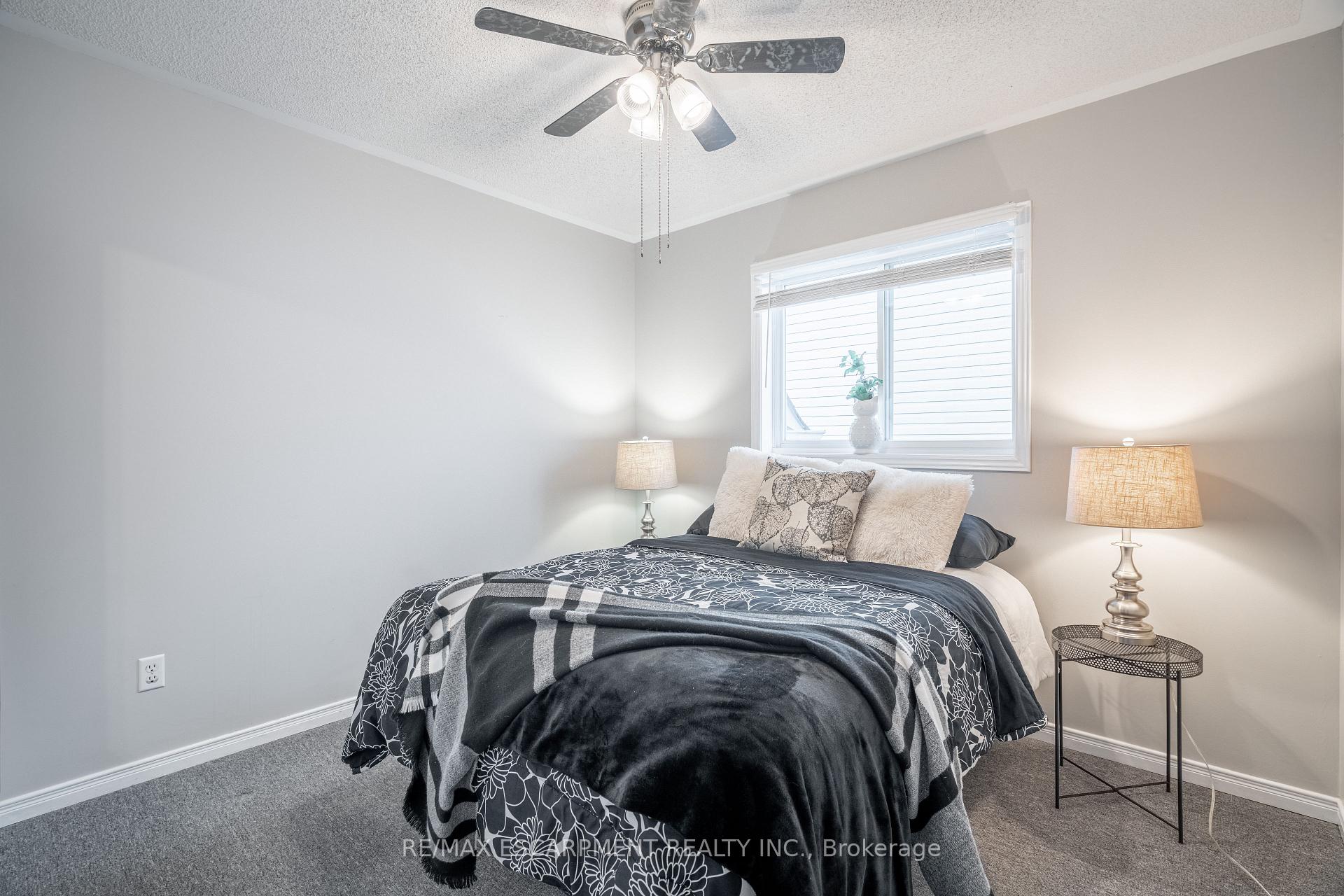 Photo 38 of 128 Riley Street, Hamilton, Waterdown — HOMEH