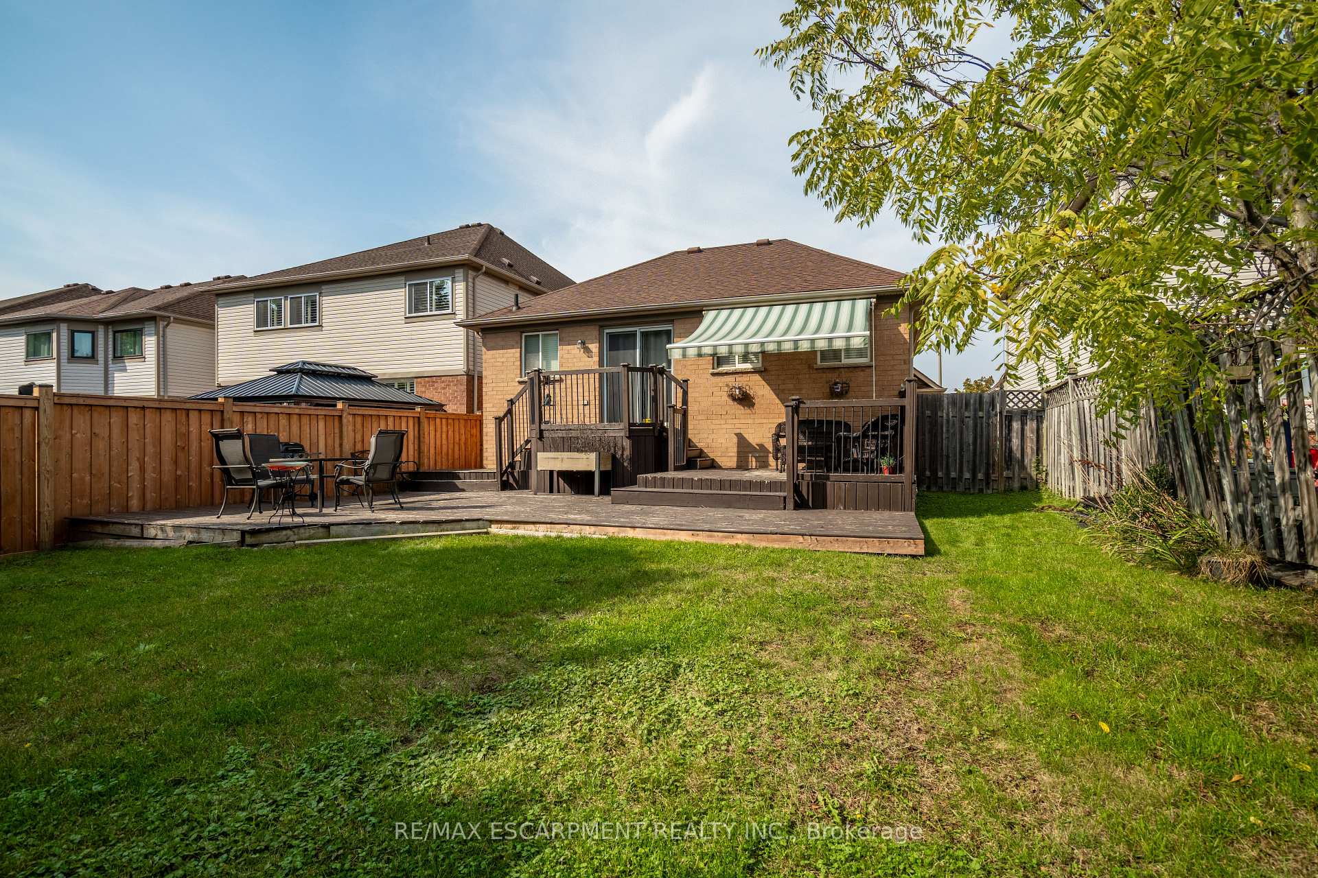 Photo 50 of 128 Riley Street, Hamilton, Waterdown — HOMEH