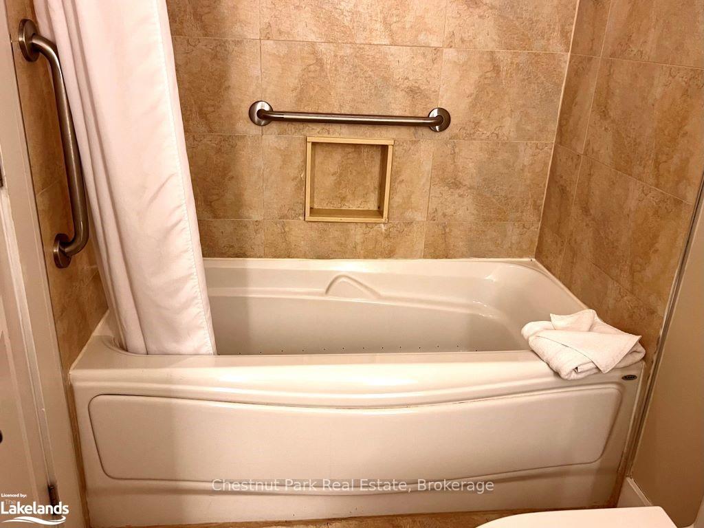 Photo 26 of Unit 5104, 9 Harbour Street E, Collingwood — HOMEH