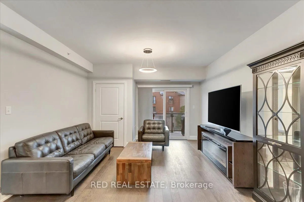 Photo 14 of Unit 212, 720 Yonge Street, Barrie, Painswick North — HOMEH