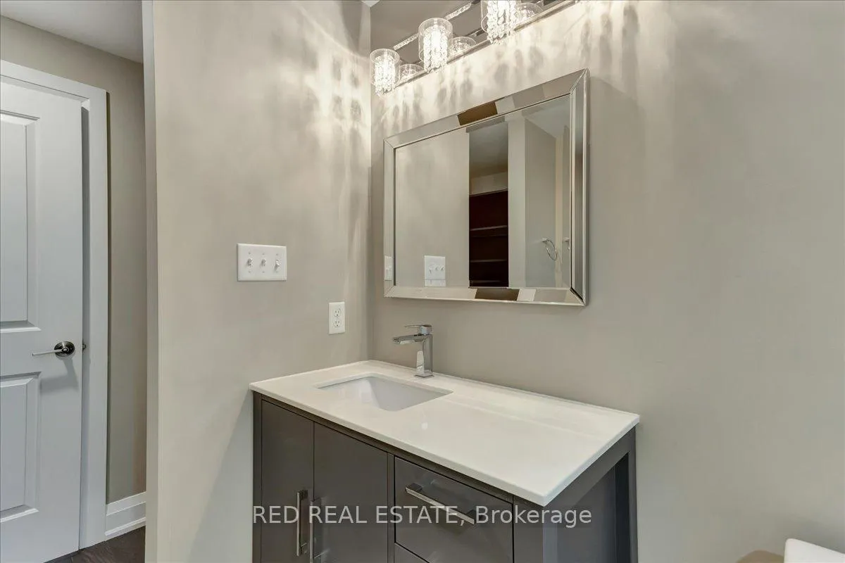 Photo 23 of Unit 212, 720 Yonge Street, Barrie, Painswick North — HOMEH