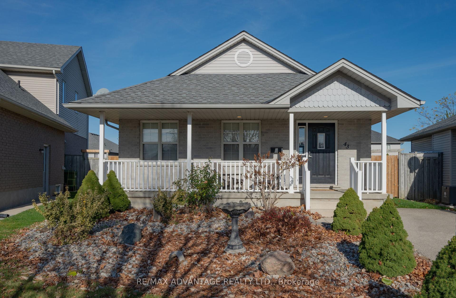 Photo 1 of 43 Cottonwood Drive, St. Thomas — HOMEH