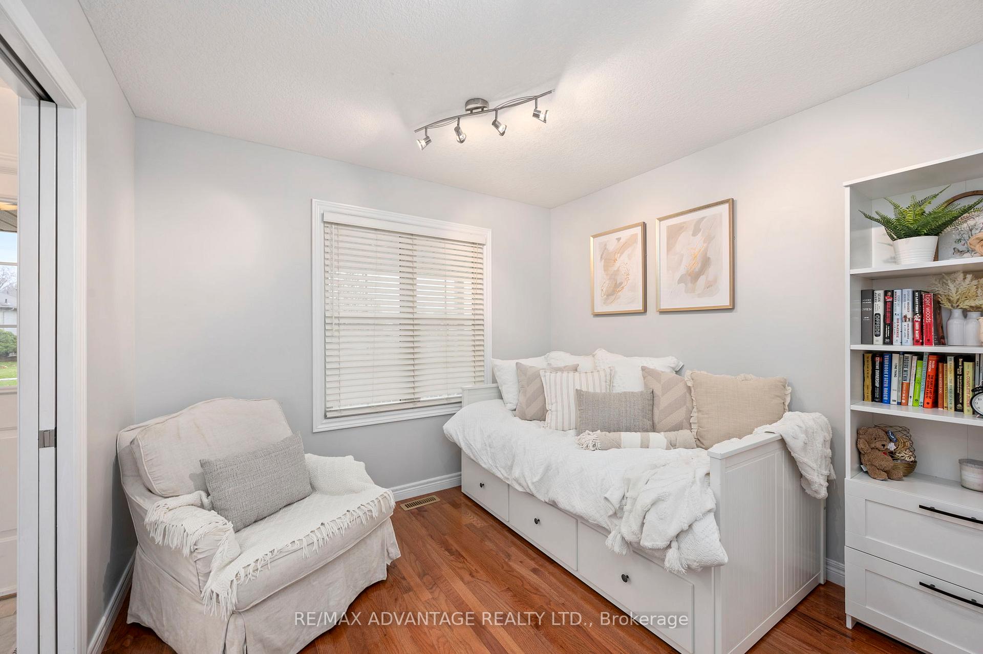 Photo 56 of 43 Cottonwood Drive, St. Thomas — HOMEH