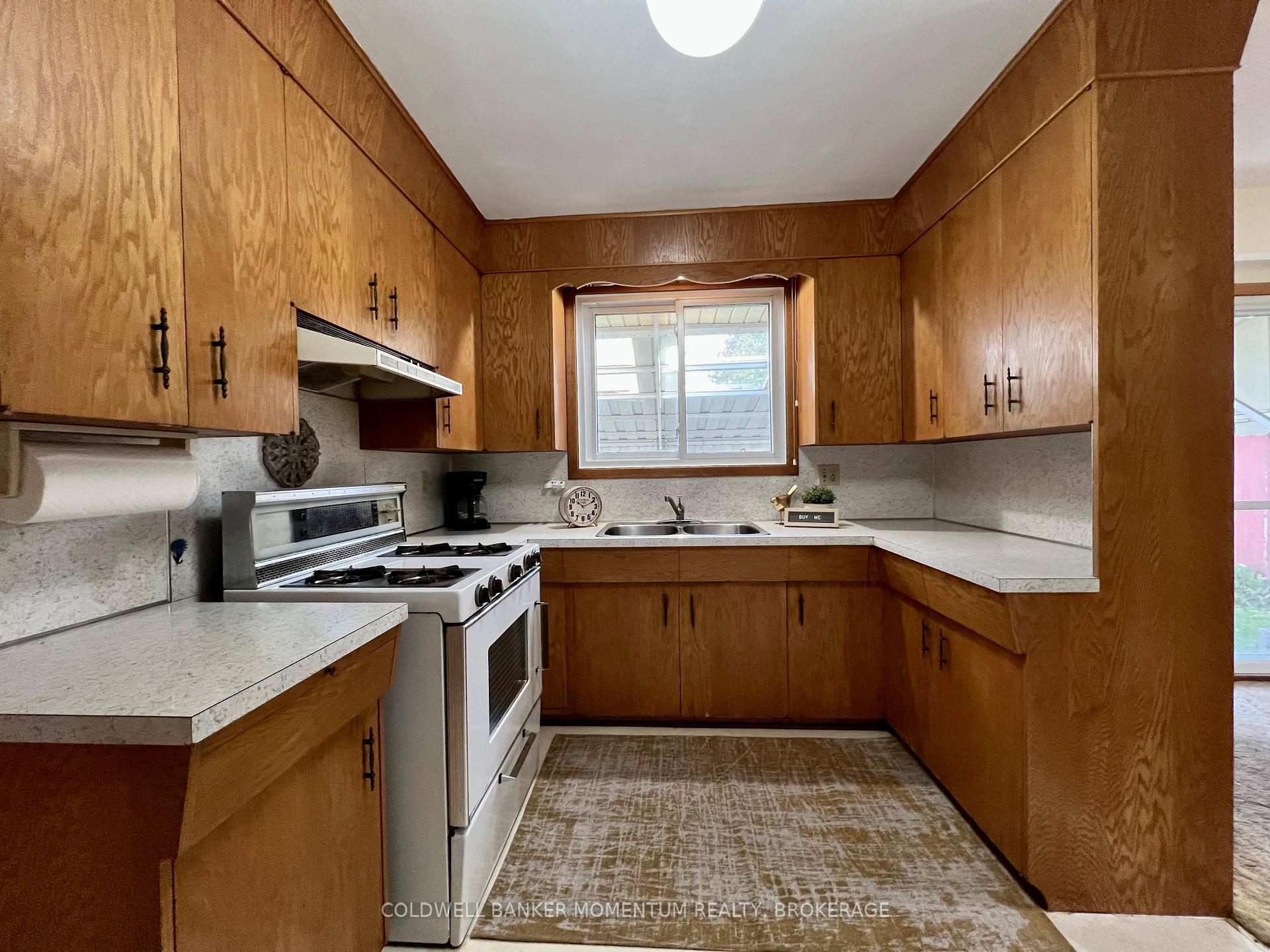 Photo 30 of 96 Sherman Drive W, St. Catharines, Lakeport — HOMEH