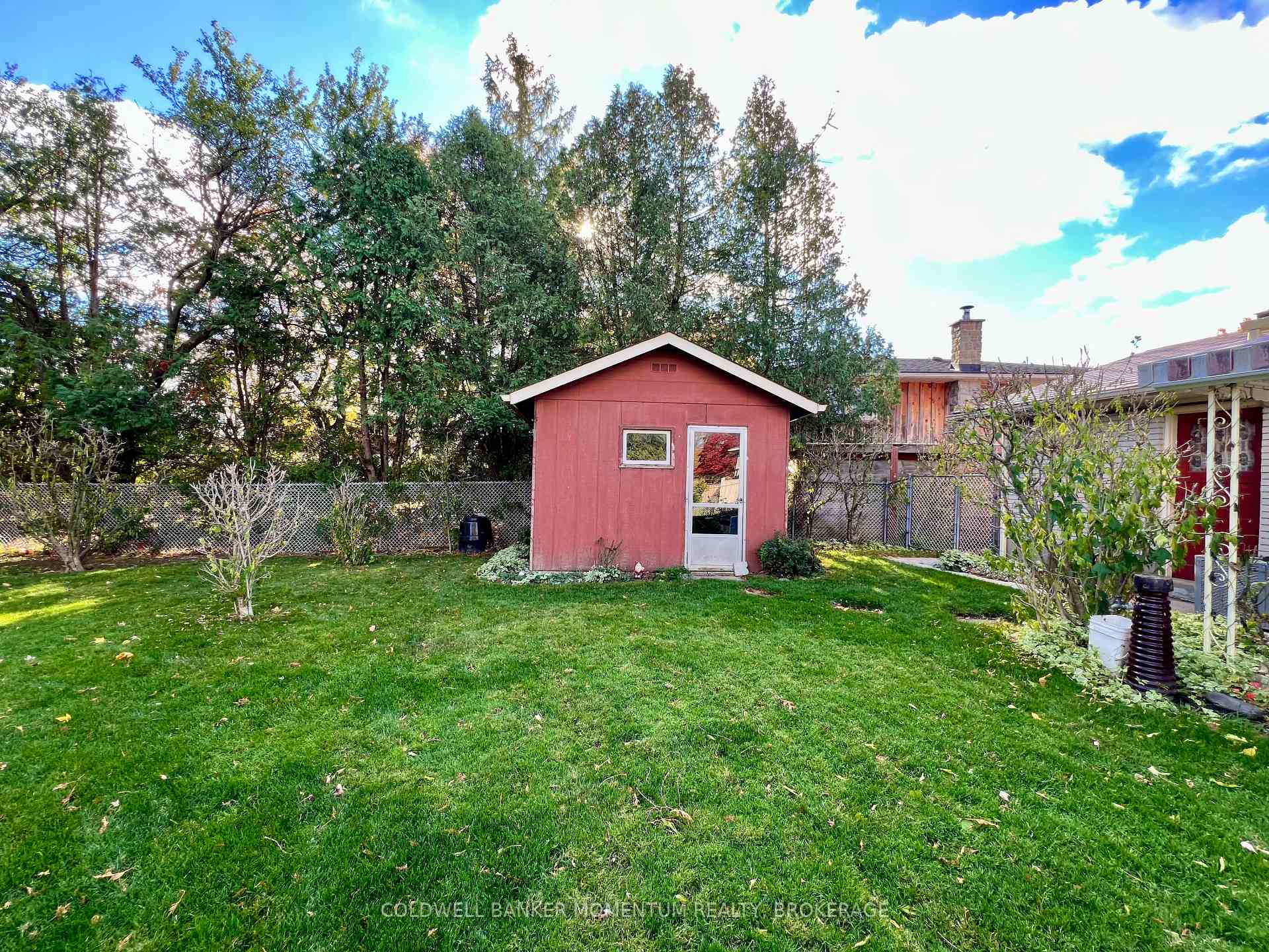 Photo 60 of 96 Sherman Drive W, St. Catharines, Lakeport — HOMEH